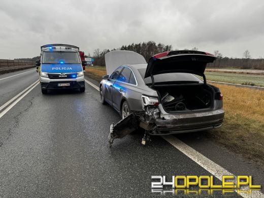 Zderzenie dwóch samochodów na obwodnicy obok Turawa Park. Siedem osób w pojazdach