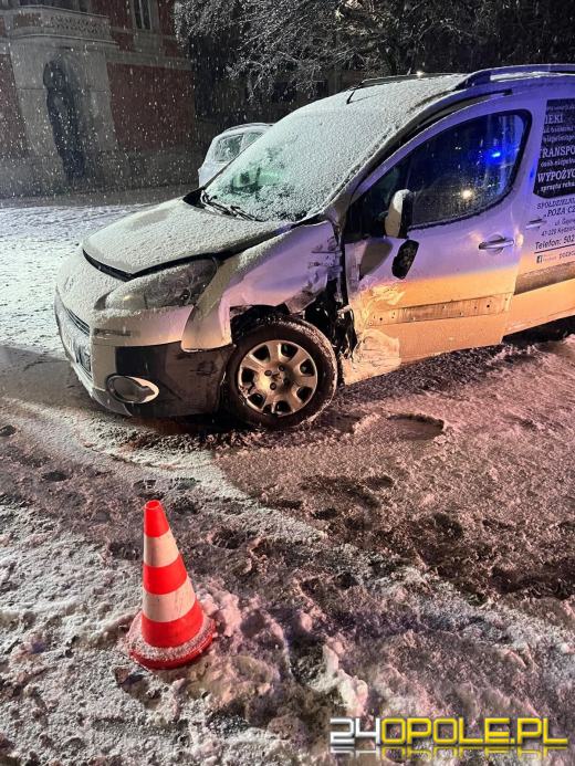 Wypadek w Kędzierzynie-Koźlu. Jedna osoba trafiła do szpitala