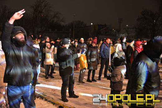 Morsowanie, koncert i ognisko na szczycie. Tak witaliście Nowy Rok 