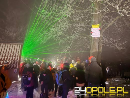 Morsowanie, koncert i ognisko na szczycie. Tak witaliście Nowy Rok 