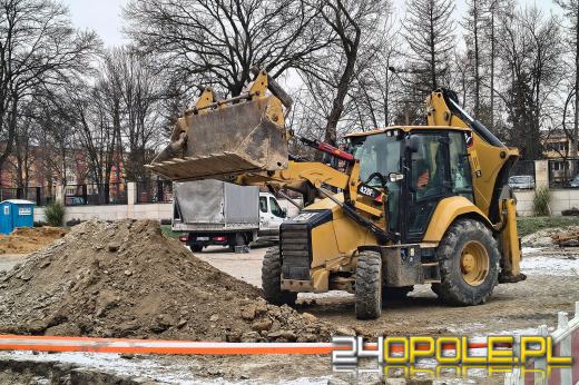 Ruszyła budowa parkingu wielopoziomowego na drugim kampusie PO. Inwestycja na blisko 13 milionów