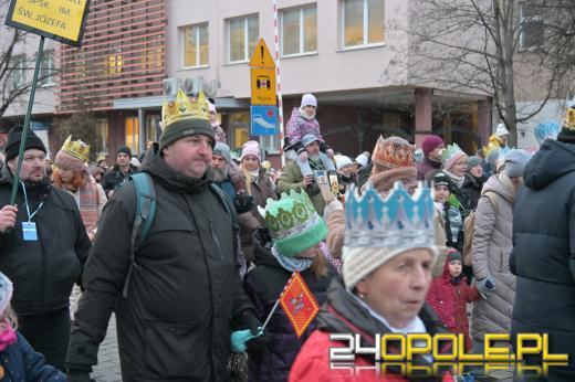 Trzej Królowie przeszli ulicami Opola. Orszak po raz trzynasty