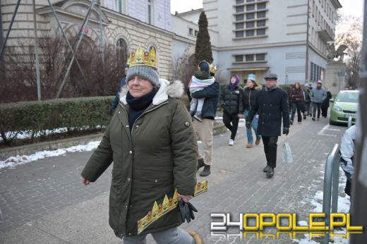 Trzej Królowie przeszli ulicami Opola. Orszak po raz trzynasty