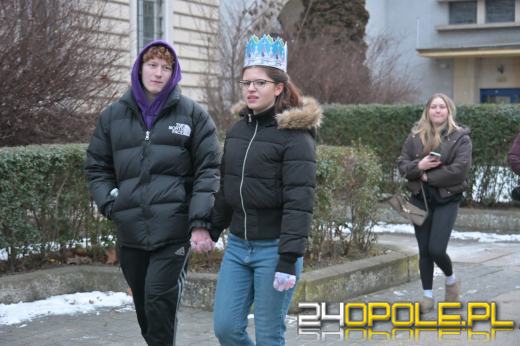 Trzej Królowie przeszli ulicami Opola. Orszak po raz trzynasty