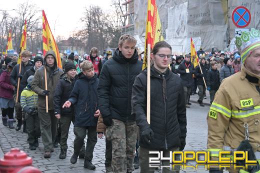 Trzej Królowie przeszli ulicami Opola. Orszak po raz trzynasty