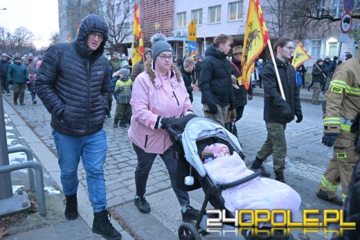 Trzej Królowie przeszli ulicami Opola. Orszak po raz trzynasty