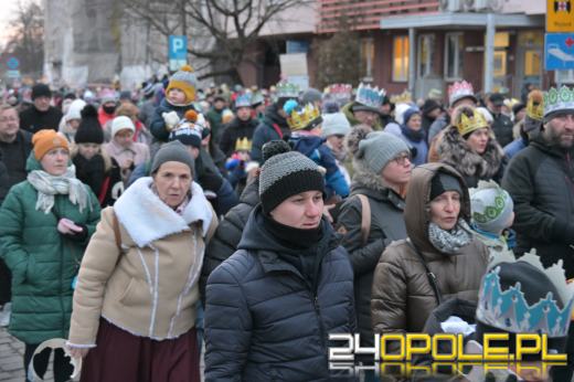Trzej Królowie przeszli ulicami Opola. Orszak po raz trzynasty