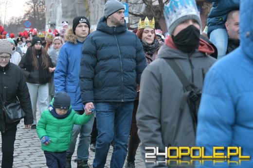 Trzej Królowie przeszli ulicami Opola. Orszak po raz trzynasty