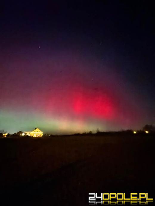 Zorza polarna widoczna w całym kraju. Galeria Waszych zdjęć
