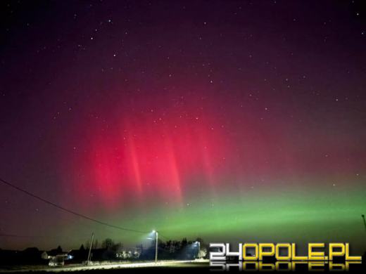 Zorza polarna widoczna w całym kraju. Galeria Waszych zdjęć