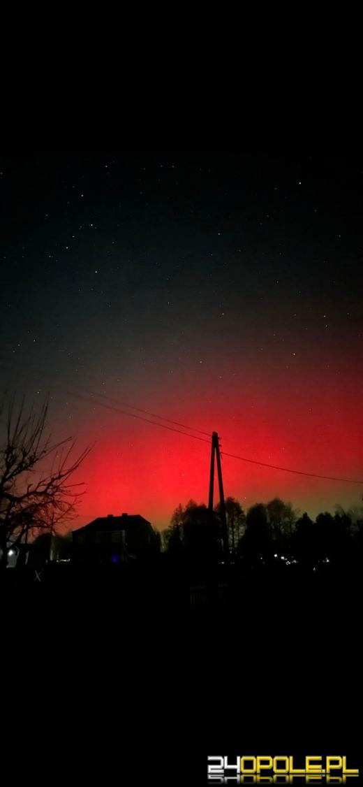 Zorza polarna widoczna w całym kraju. Galeria Waszych zdjęć