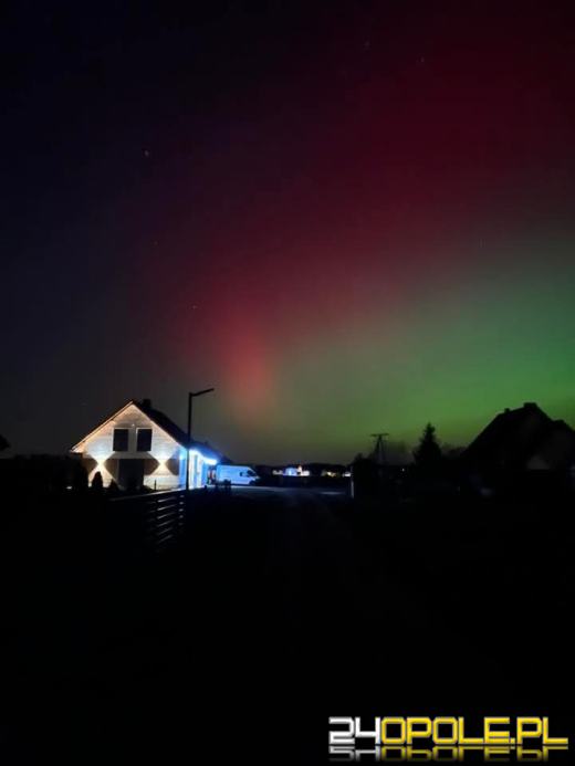 Zorza polarna widoczna w całym kraju. Galeria Waszych zdjęć