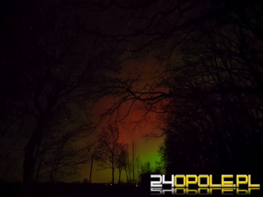 Zorza polarna widoczna w całym kraju. Galeria Waszych zdjęć