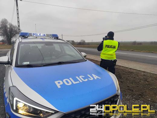 Brawurowa jazda na obwodnicy Białej ukrócona przez prudnickich policjantów