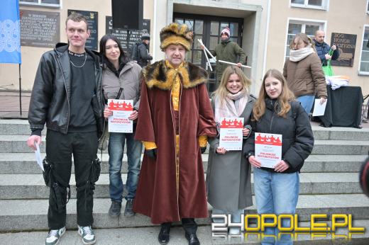 24. Polonez Maturzystów w Opolu. Ostatnia prosta przed maturą (WIDEO)