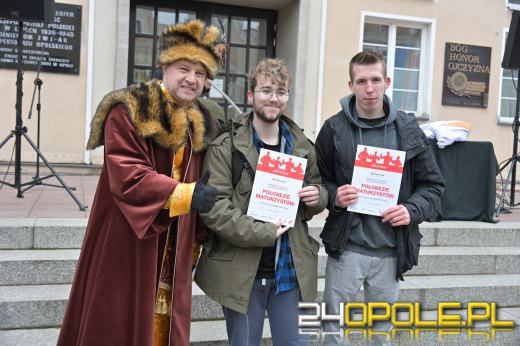 24. Polonez Maturzystów w Opolu. Ostatnia prosta przed maturą (WIDEO)