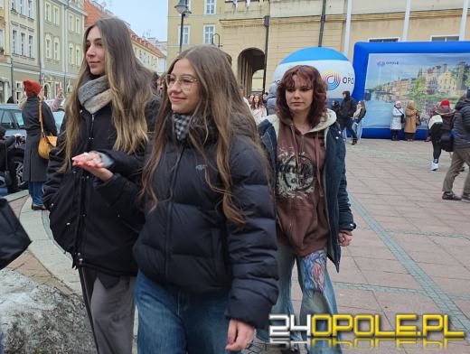24. Polonez Maturzystów w Opolu. Ostatnia prosta przed maturą (WIDEO)