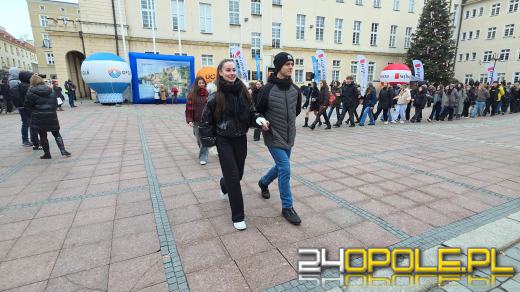 24. Polonez Maturzystów w Opolu. Ostatnia prosta przed maturą (WIDEO)