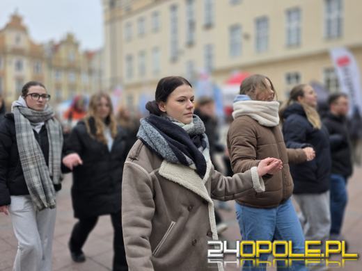 24. Polonez Maturzystów w Opolu. Ostatnia prosta przed maturą (WIDEO)