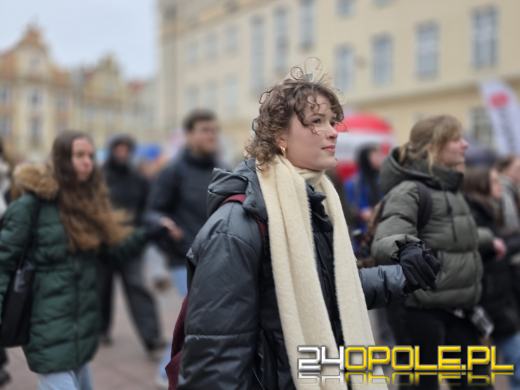 24. Polonez Maturzystów w Opolu. Ostatnia prosta przed maturą (WIDEO)