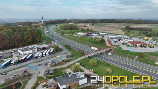 Utrudnienia na A4. ITD montuje odcinkowy pomiar prędkości