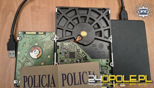 Nagrywał i robił zdjęcia dzieciom w sklepowej toalecie