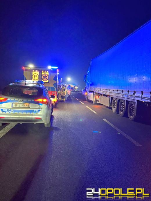 Wypadek na obwodnicy Opola. Zderzenie czterech aut, pięć osób rannych