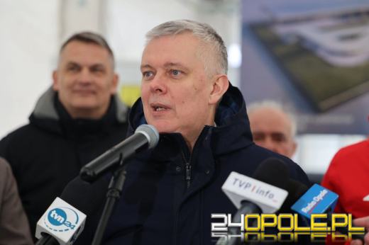 Rządowe wsparcie na budowę trzech lodowisk w regionie