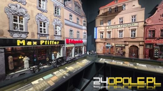 Wieża Ratuszowa z nową wystawą. Opowieść o Rynku sprzed stu lat (WIDEO)