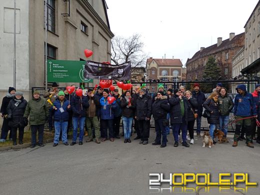 Koniec warzenia w Namysłowie. Pikieta i głosy w obronie browaru