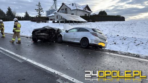 Zderzenie trzech aut na DK45. Ruch wahadłowy w Polskiej Cerekwi