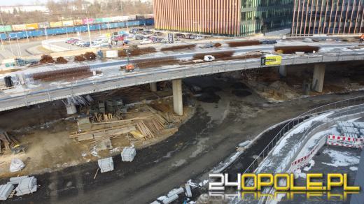 Postępy na budowie wiaduktu przy Centrum Usług Publicznych