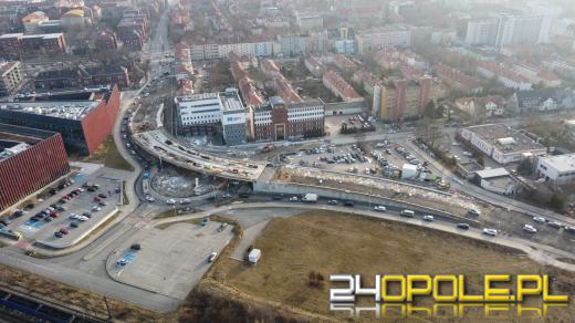 Postępy na budowie wiaduktu przy Centrum Usług Publicznych