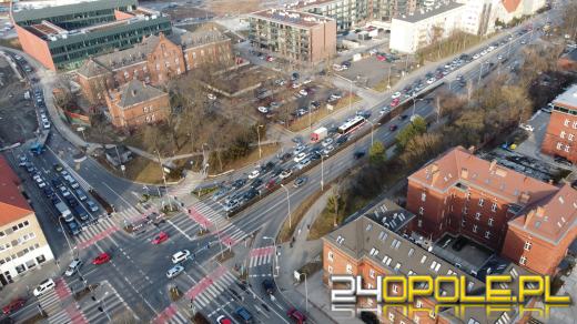 Postępy na budowie wiaduktu przy Centrum Usług Publicznych