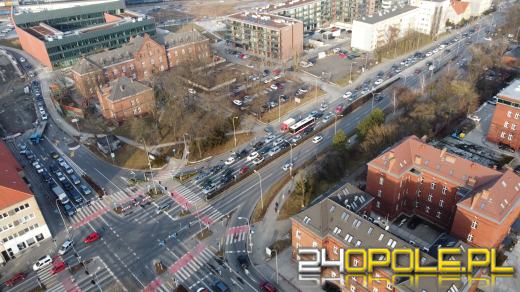 Postępy na budowie wiaduktu przy Centrum Usług Publicznych