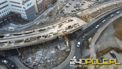 Postępy na budowie wiaduktu przy Centrum Usług Publicznych