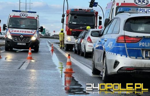 Zderzenie na DK45. Droga w kierunku Większyc z utrudnieniami