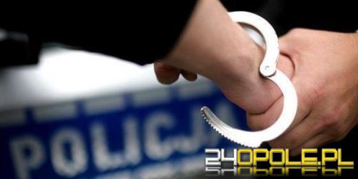 27-latek z aresztem po internetowym kontakcie z małoletnią