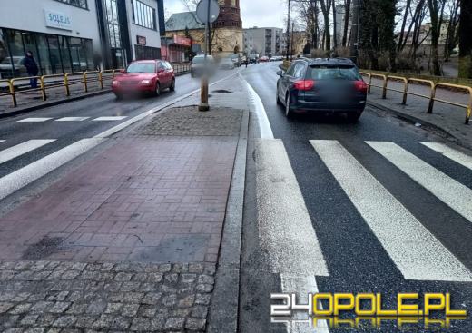 Potrącenie na przejściu w Strzelcach Opolskich. 21-latek w szpitalu