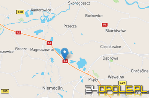 Kolizja busa na A4 między Brzegiem a Opolem Zachód. Jeden pas zablokowany