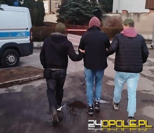 Ukrywali się przed wymiarem sprawiedliwości. Policja zatrzymała cztery osoby