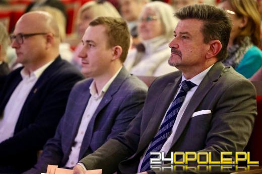 Jak reagować w sytuacji zagrożenia? Spotkanie o bezpieczeństwie w Ozimku