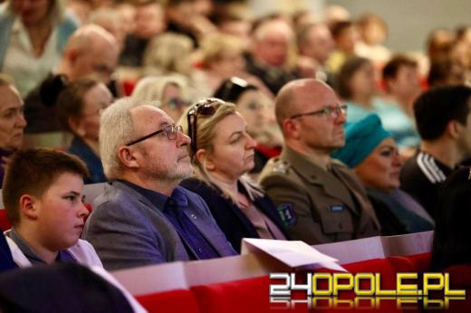 Jak reagować w sytuacji zagrożenia? Spotkanie o bezpieczeństwie w Ozimku