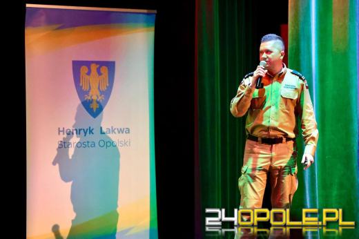 Jak reagować w sytuacji zagrożenia? Spotkanie o bezpieczeństwie w Ozimku