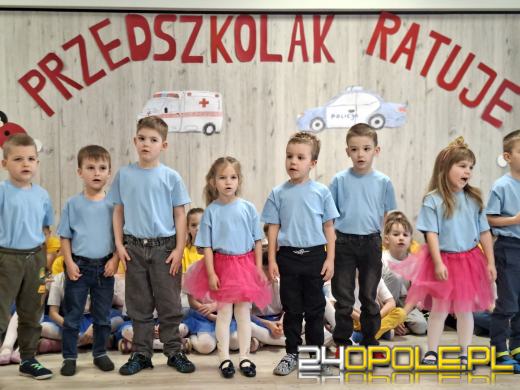 Jak wezwać pomoc i ratować życie. Przedszkolaki z Opola uczą się bezpieczeństwa