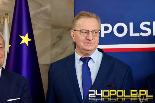 Nowa galeria w Opolskim Urzędzie Wojewódzkim upamiętnia wojewodów regionu