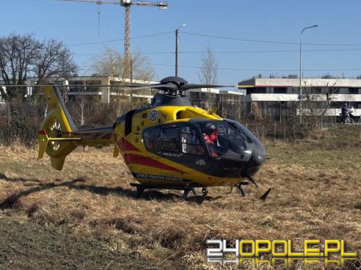 Cofając samochodem potrącił 3-letniego syna