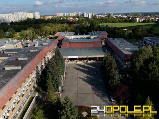 Będzie termomodernizacja dużych szkół w Opolu. Miasto podpisało umowę z wykonawcą