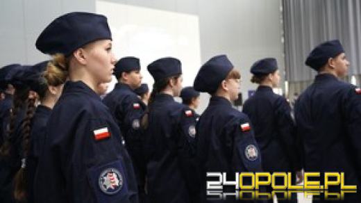 Ślubowanie i odznaczenia - uroczysty dzień w opolskiej Policji