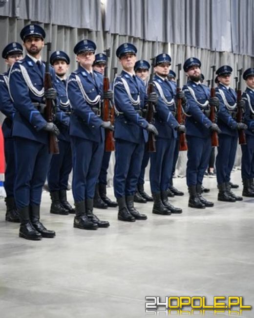 Ślubowanie i odznaczenia - uroczysty dzień w opolskiej Policji